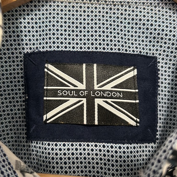SOUL OF LONDON button down shirt. - Picture 6 of 11